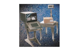 bench scale with industrial washdown weighing and labeling system